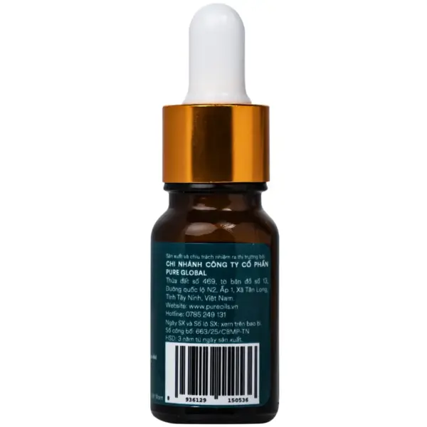 PURE M.U.U Tamanu Oil 10ml – Bottle Back and Barcode Back of PURE M.U.U Tamanu Oil 10ml bottle with manufacturer details and barcode