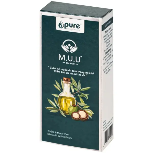 PURE M.U.U Tamanu Oil 10ml – Angled Box View PURE M.U.U Tamanu Oil 10ml box shown from an angled view
